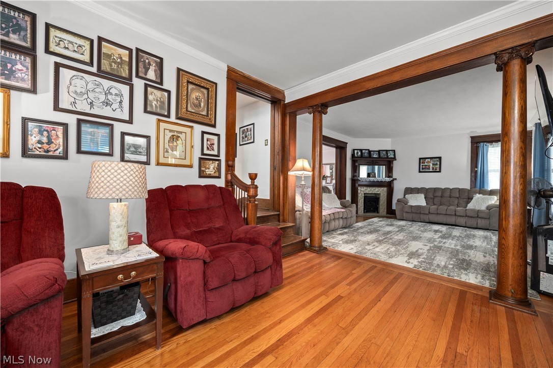 1032 W 4th Street Lorain OH 44052