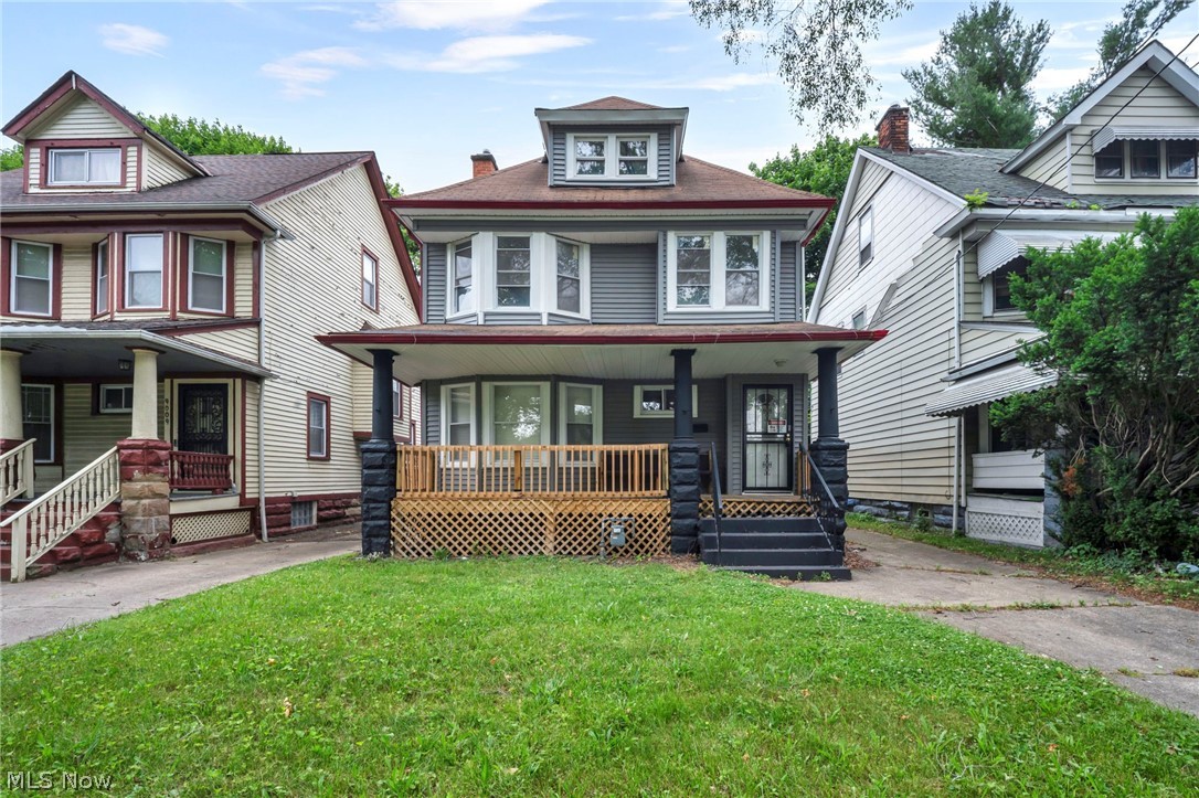 9013 Kempton Avenue Cleveland OH 44108