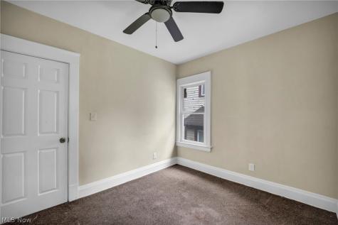 9013 Kempton Avenue Cleveland OH 44108