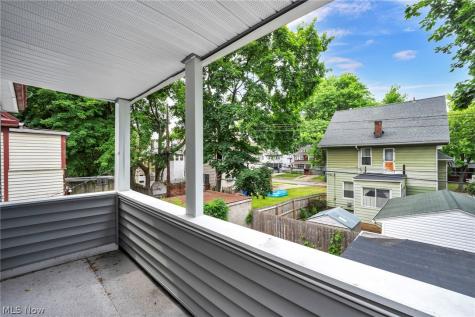 9013 Kempton Avenue Cleveland OH 44108