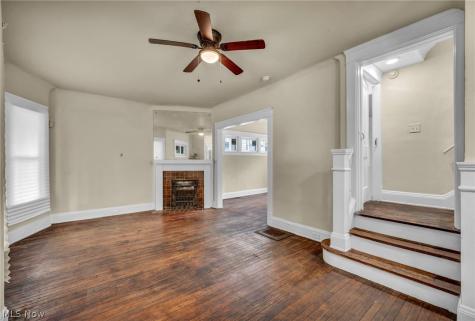 9013 Kempton Avenue Cleveland OH 44108