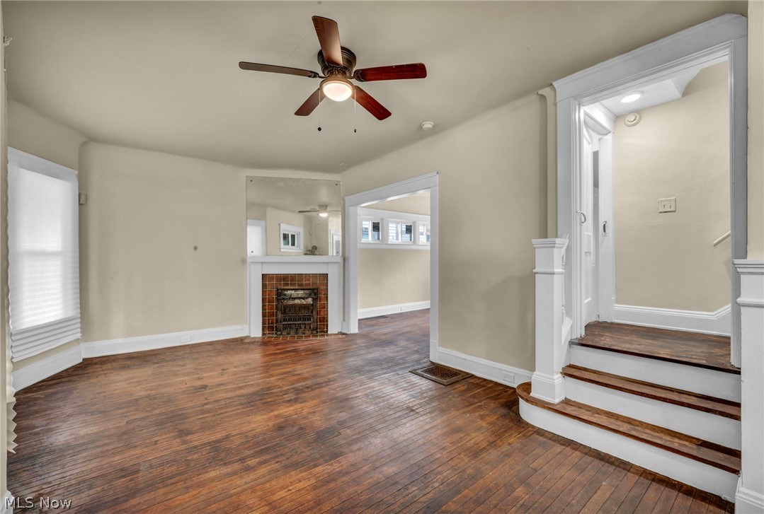 9013 Kempton Avenue Cleveland OH 44108