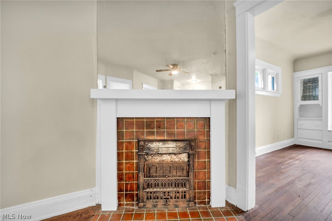 9013 Kempton Avenue Cleveland OH 44108