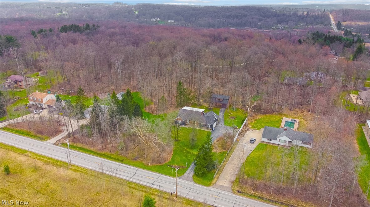 12560 Bass Lake Road Chardon OH 44024