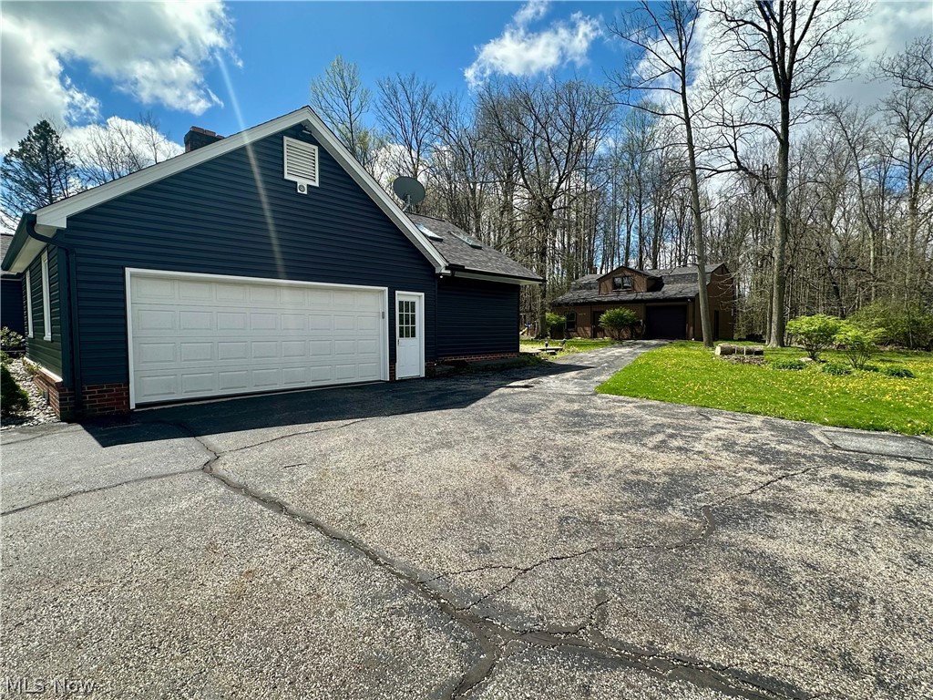 12560 Bass Lake Road Chardon OH 44024