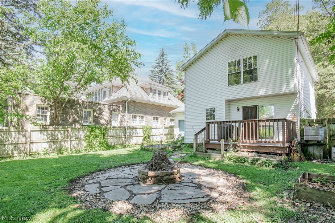 1270 Delia Avenue Akron OH 44320