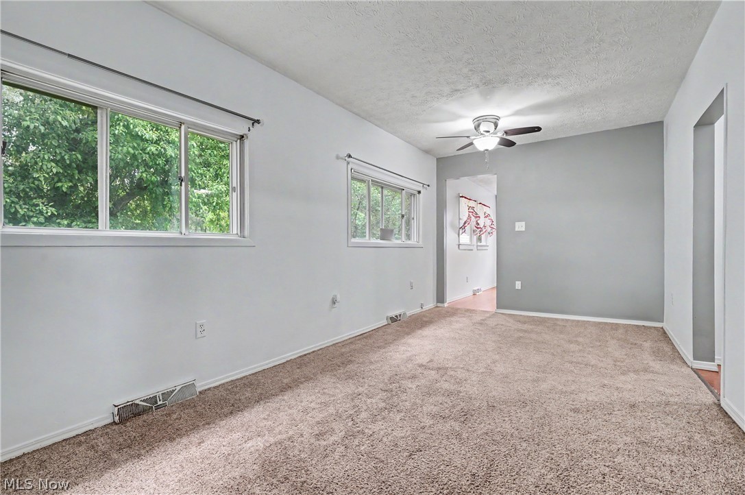 955 Howe Road Kent OH 44240