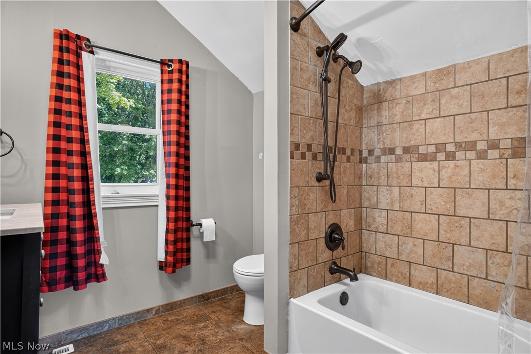 3320 Ridgewood Avenue Ashtabula OH 44004