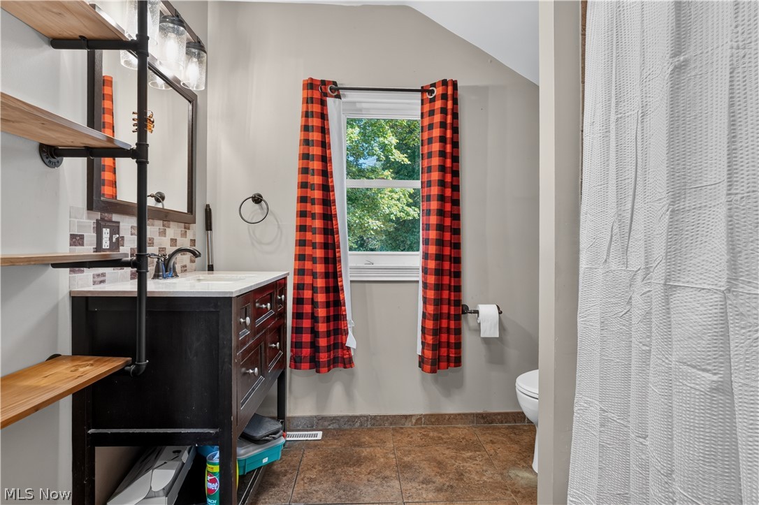 3320 Ridgewood Avenue Ashtabula OH 44004