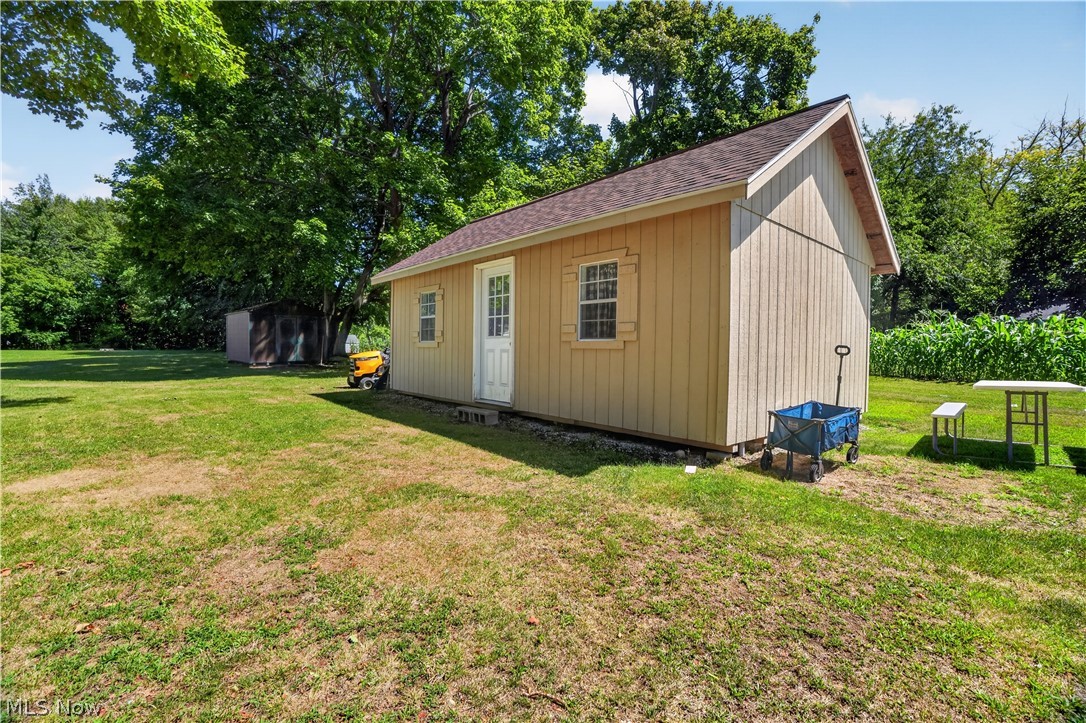 3320 Ridgewood Avenue Ashtabula OH 44004