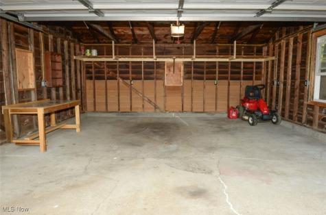 148 Marcia Drive Youngstown OH 44515
