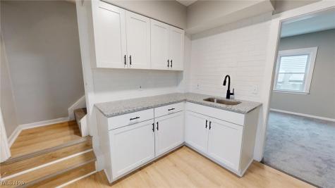 4357 W 52nd Street Cleveland OH 44144