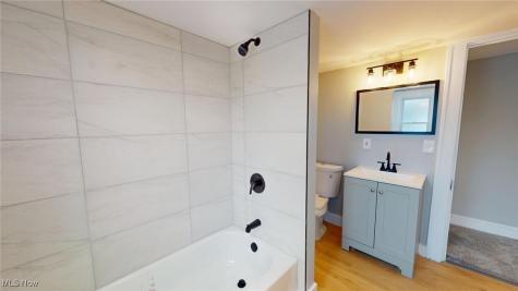 4357 W 52nd Street Cleveland OH 44144