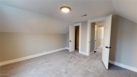 4357 W 52nd Street Cleveland OH 44144