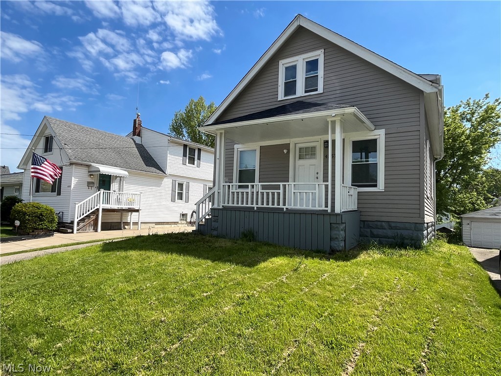 4357 W 52nd Street Cleveland OH 44144