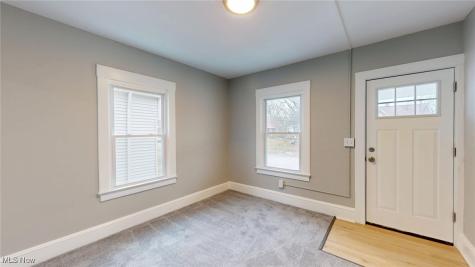 4357 W 52nd Street Cleveland OH 44144