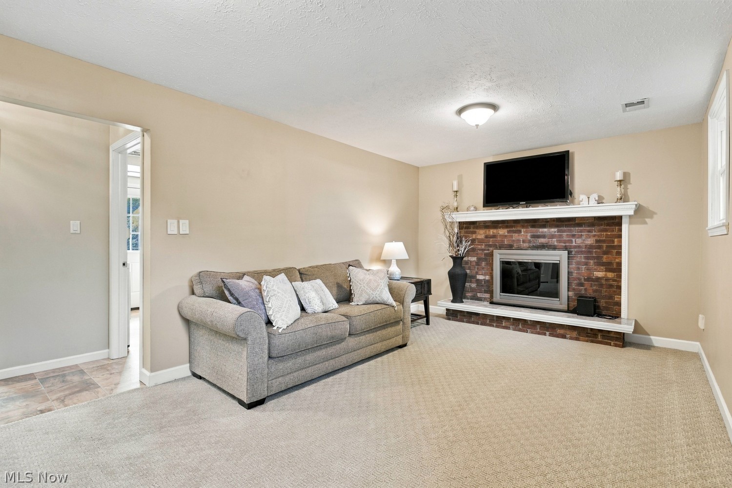 11075 Washington Street Chagrin Falls OH 44023
