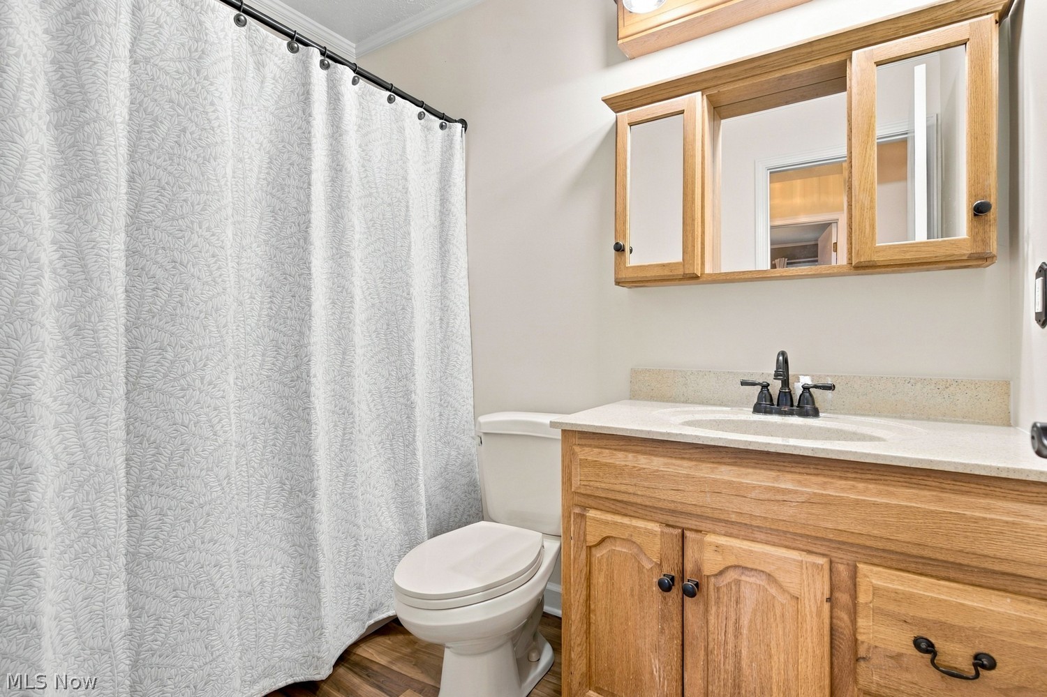 11075 Washington Street Chagrin Falls OH 44023