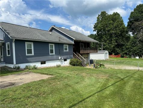785 Sandhill Road Marietta OH 45750