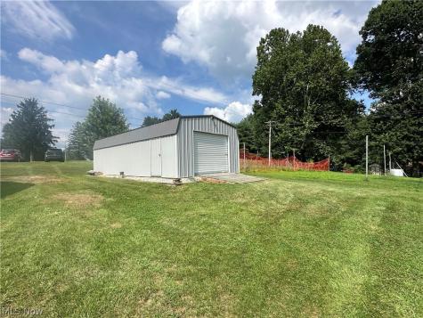 785 Sandhill Road Marietta OH 45750