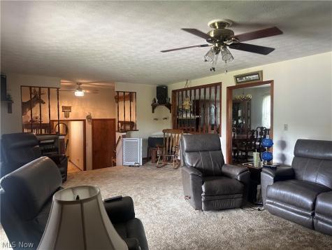 785 Sandhill Road Marietta OH 45750