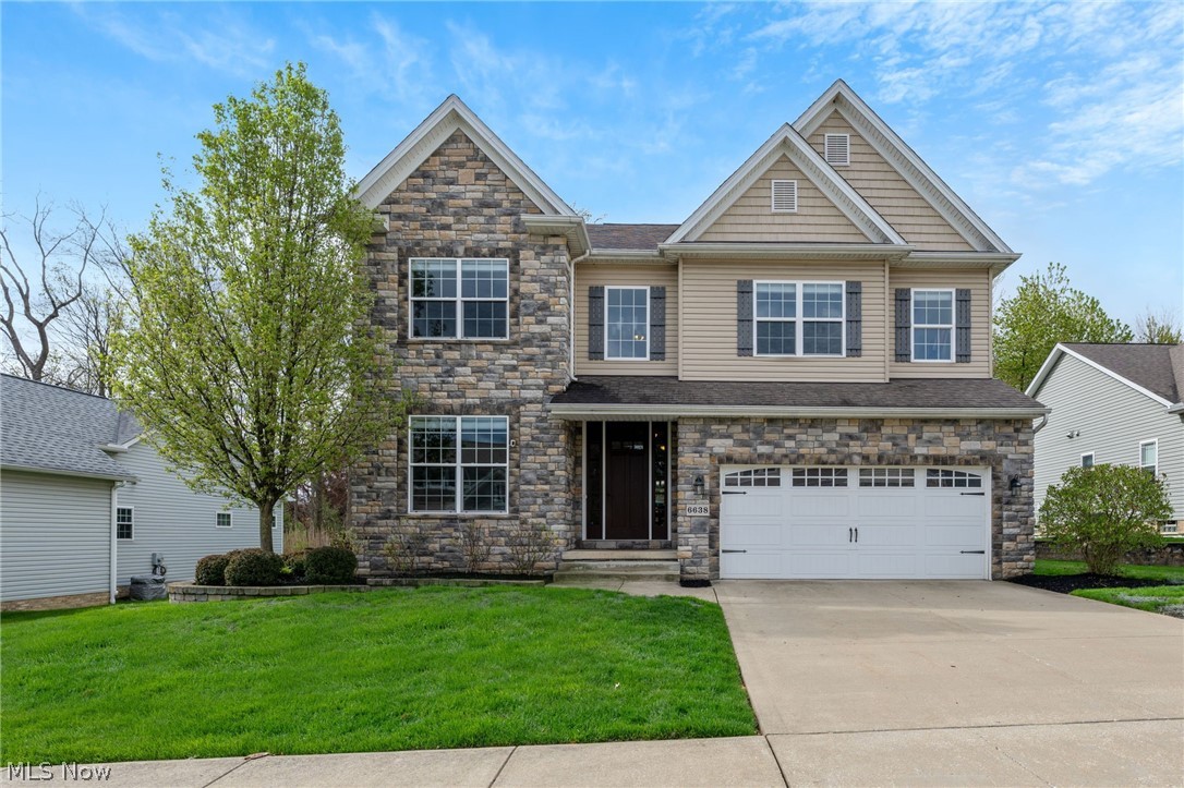 6638 Hidden Woods Trail Mayfield OH 44143