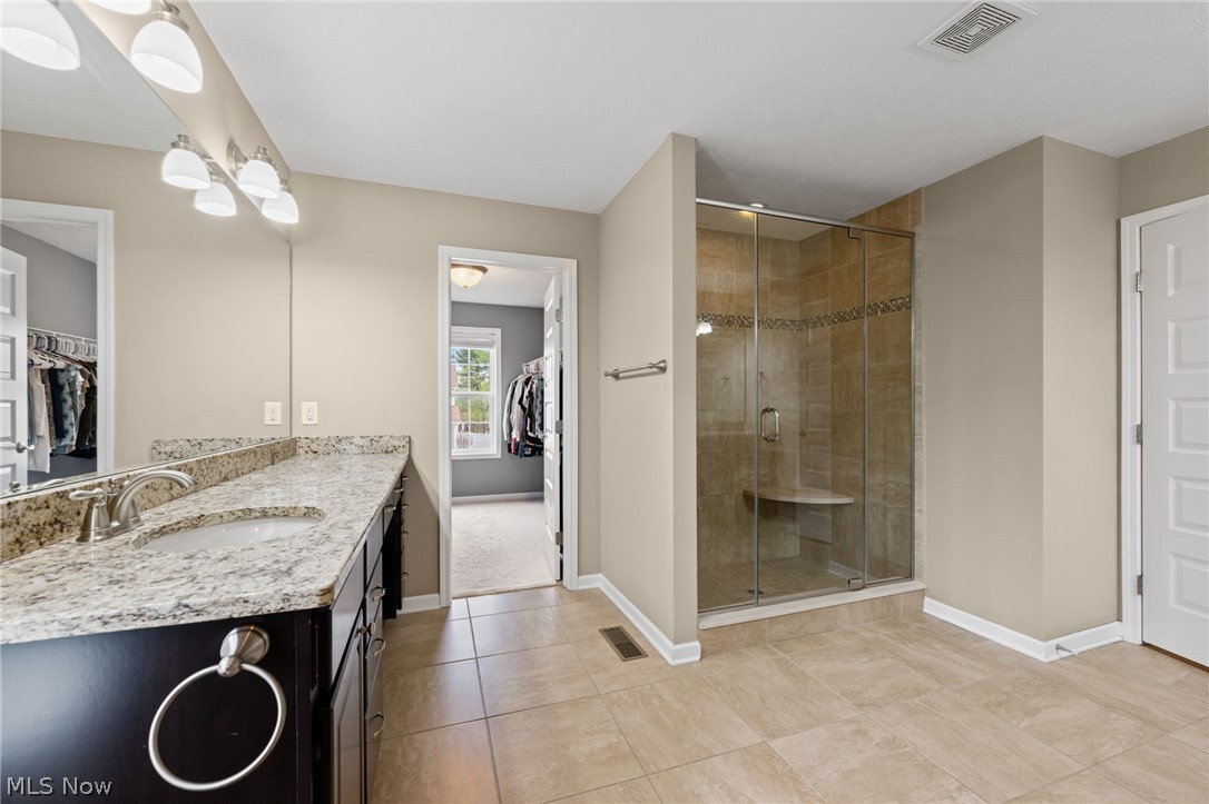 6638 Hidden Woods Trail Mayfield OH 44143