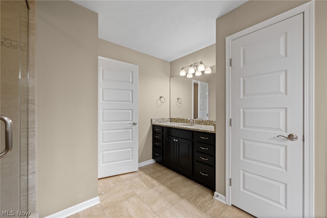 6638 Hidden Woods Trail Mayfield OH 44143