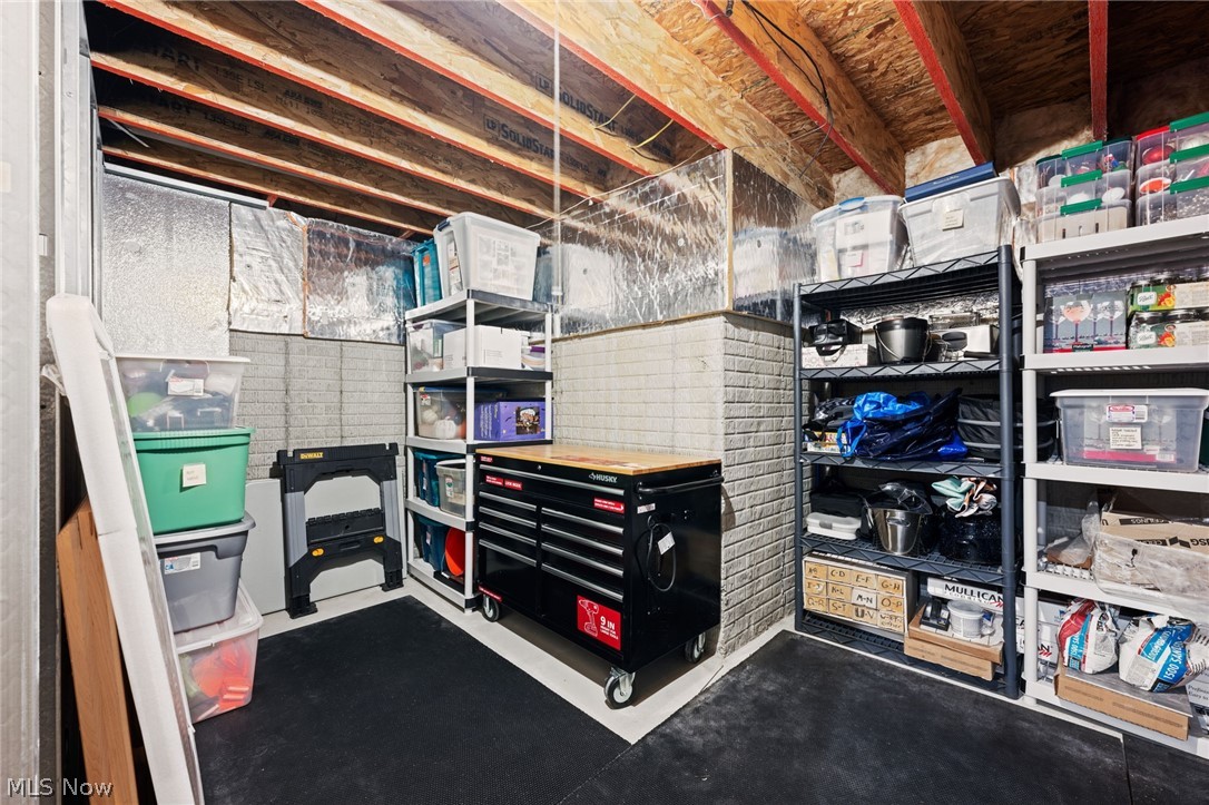 6638 Hidden Woods Trail Mayfield OH 44143