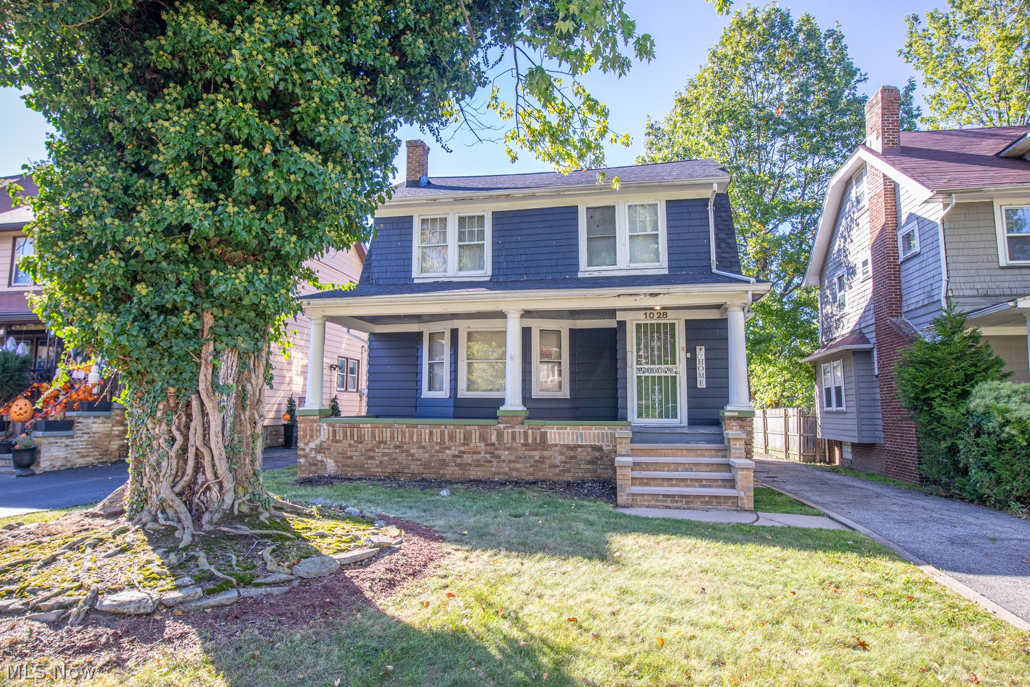 1028 Greyton Road Cleveland Heights OH 44112