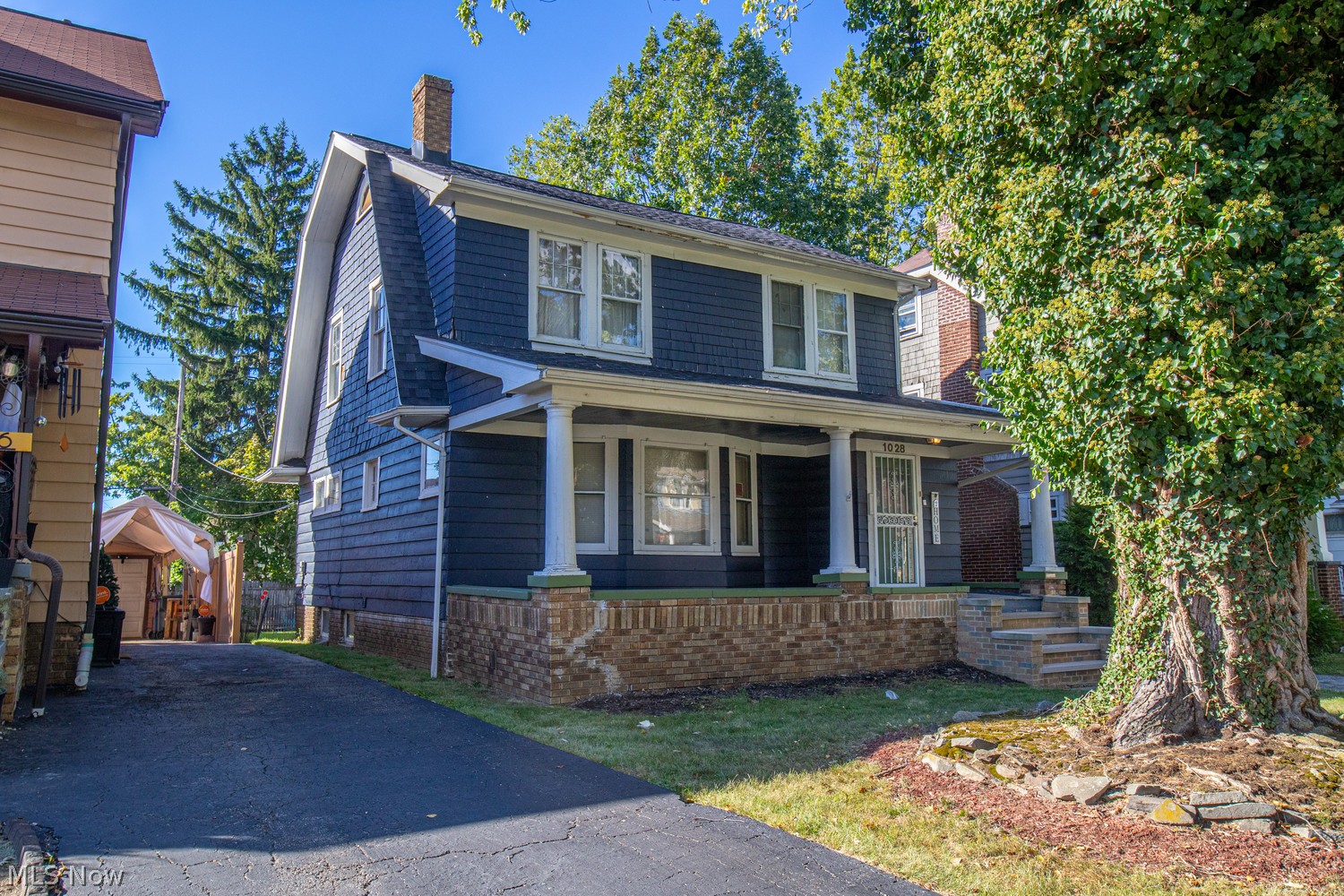 1028 Greyton Road Cleveland Heights OH 44112