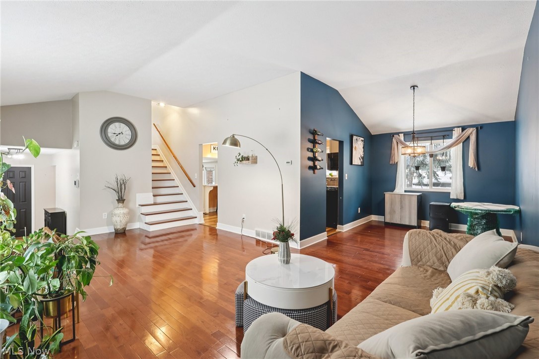 5560 Elm Hill Drive Solon OH 44139