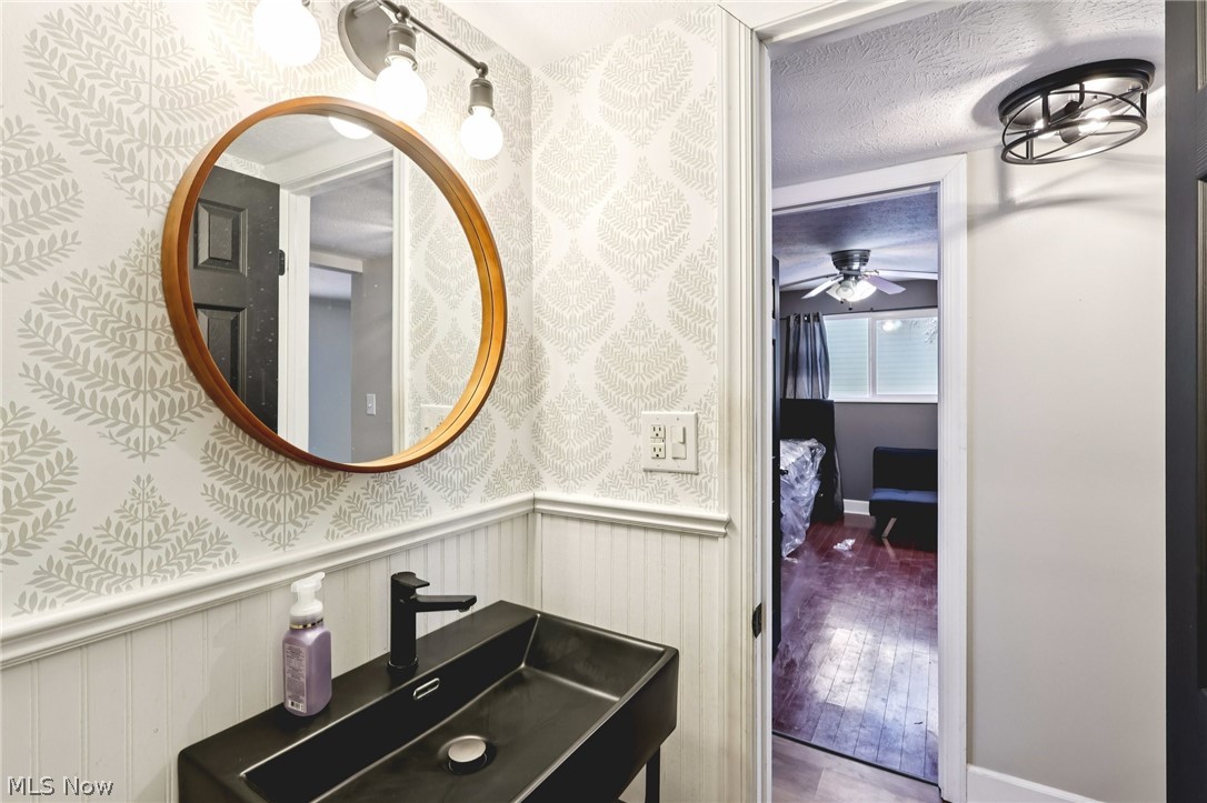 5560 Elm Hill Drive Solon OH 44139