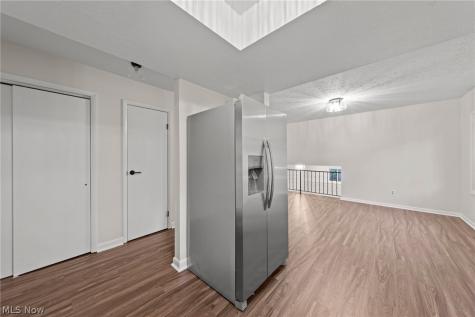 42650 Adelbert Street Elyria OH 44035