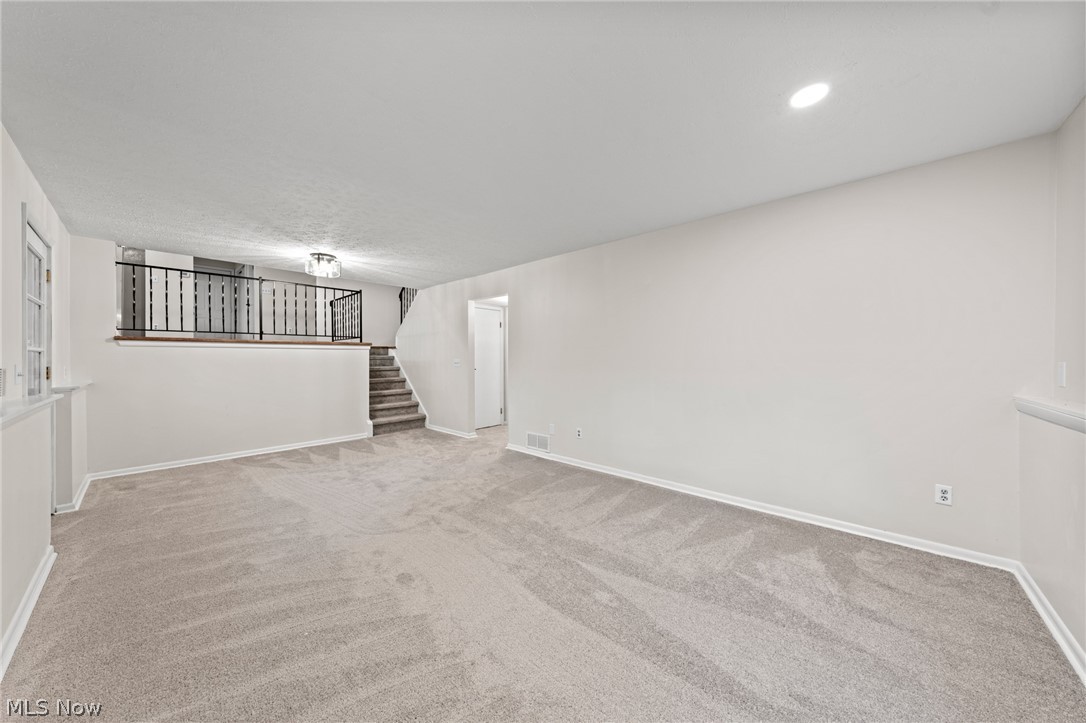 42650 Adelbert Street Elyria OH 44035