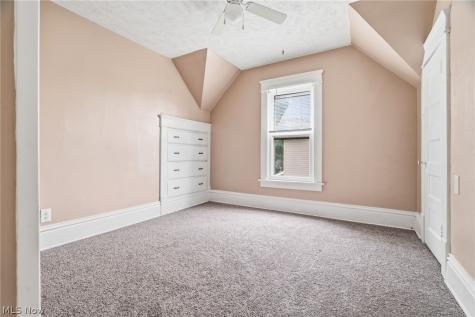 330 W Market Street Alliance OH 44601