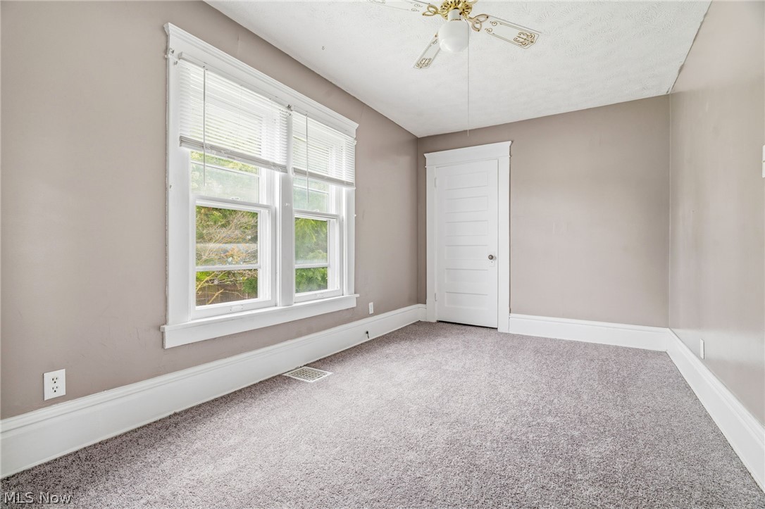 330 W Market Street Alliance OH 44601