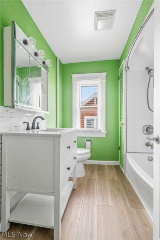 330 W Market Street Alliance OH 44601