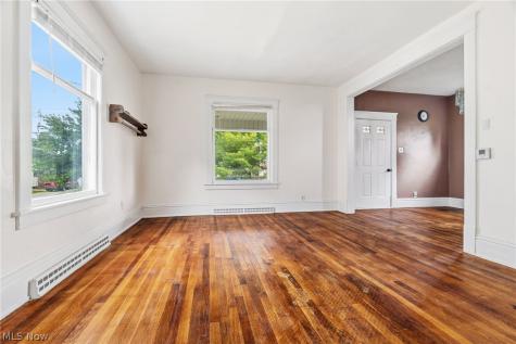 330 W Market Street Alliance OH 44601