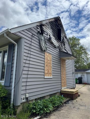 13402 Shady Oak Boulevard Garfield Heights OH 44125
