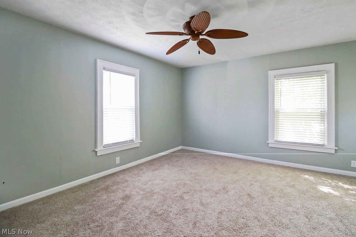 1368 Vane Avenue Akron OH 44310