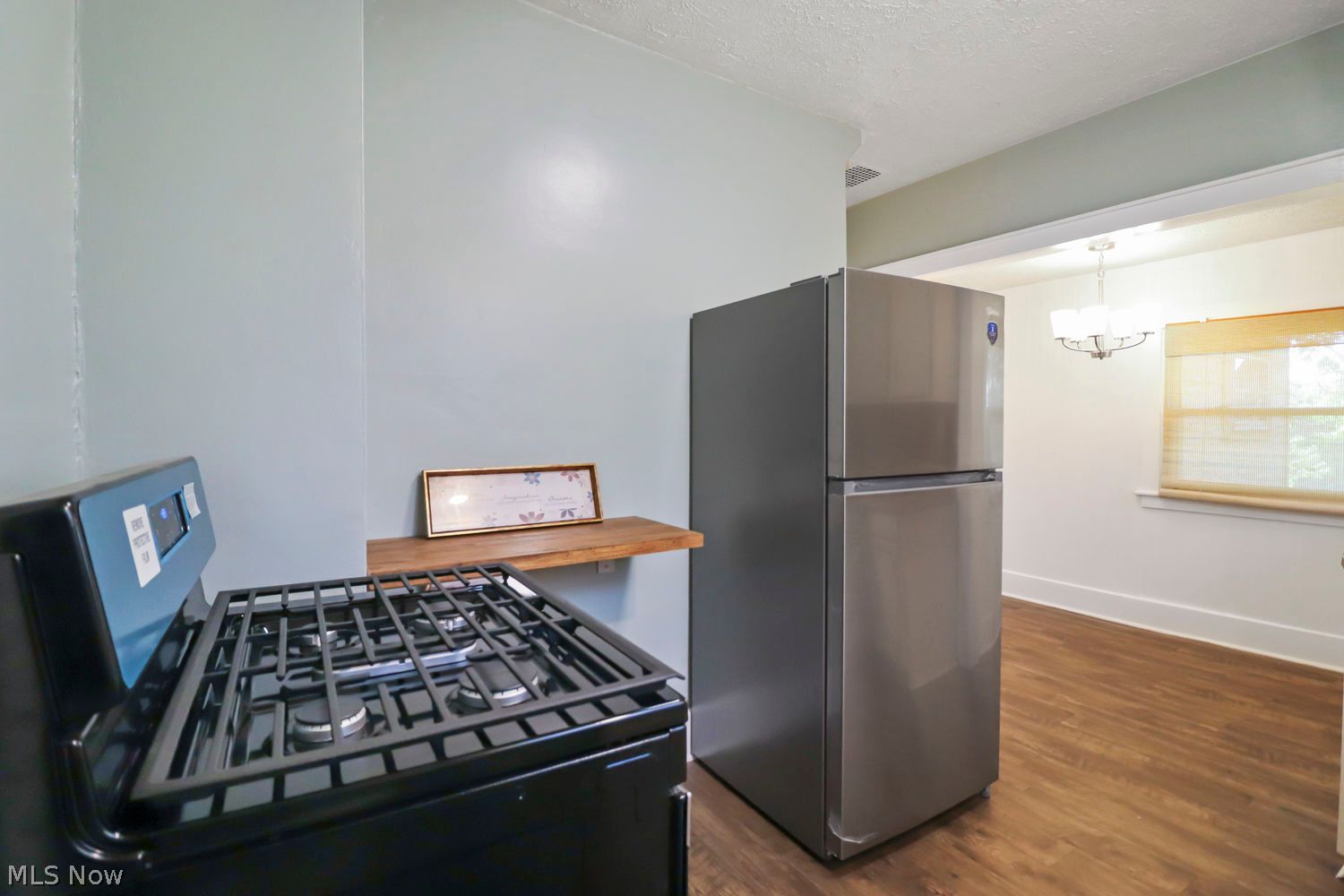 1368 Vane Avenue Akron OH 44310