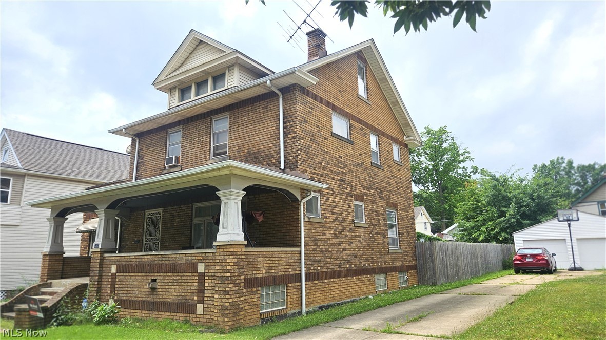 3292 W 128th Street Cleveland OH 44111