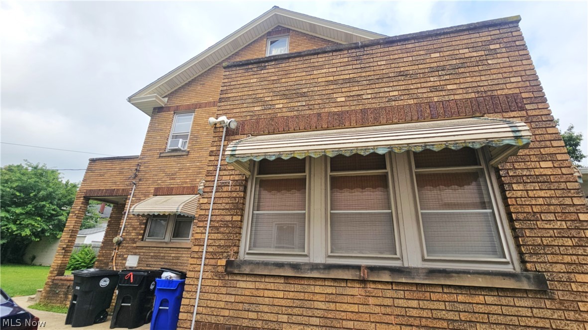 3292 W 128th Street Cleveland OH 44111