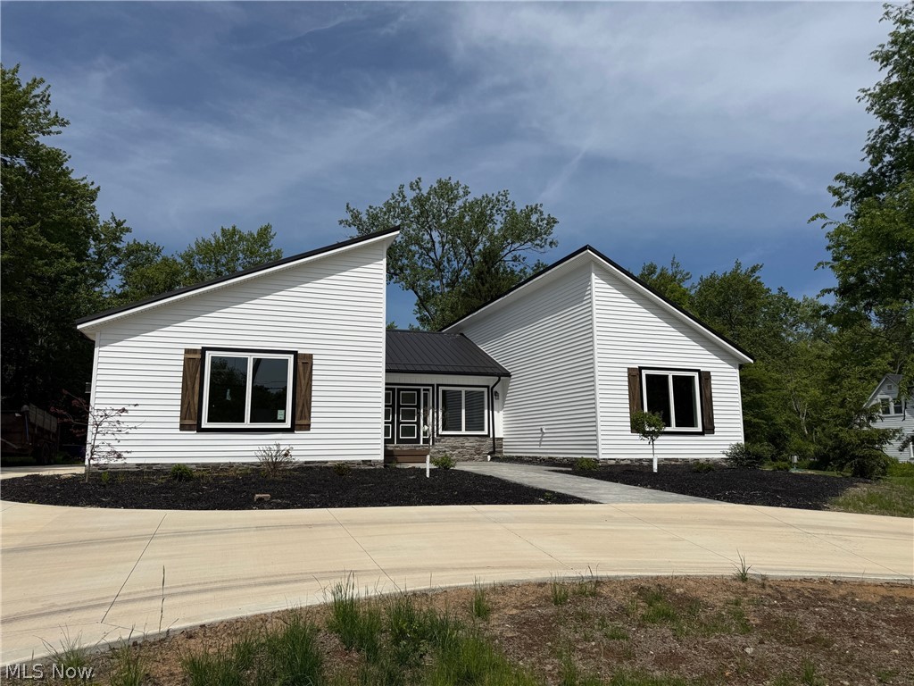 3940 Ellendale Road Chagrin Falls OH 44022