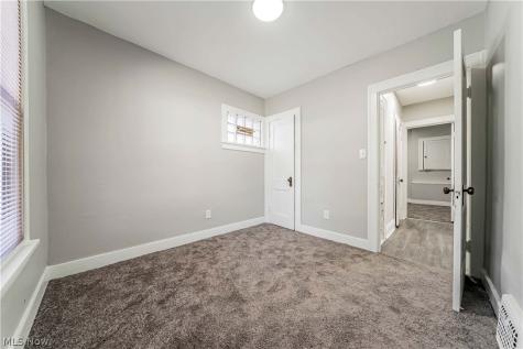 1462 E 173rd Street Cleveland OH 44110