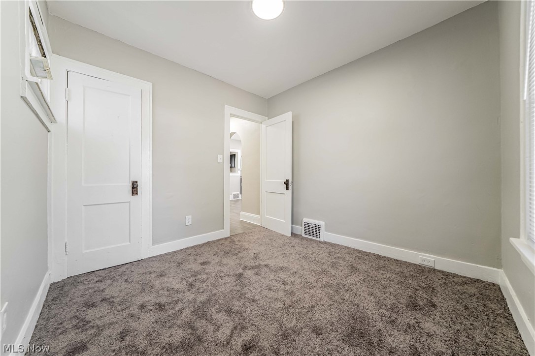 1462 E 173rd Street Cleveland OH 44110