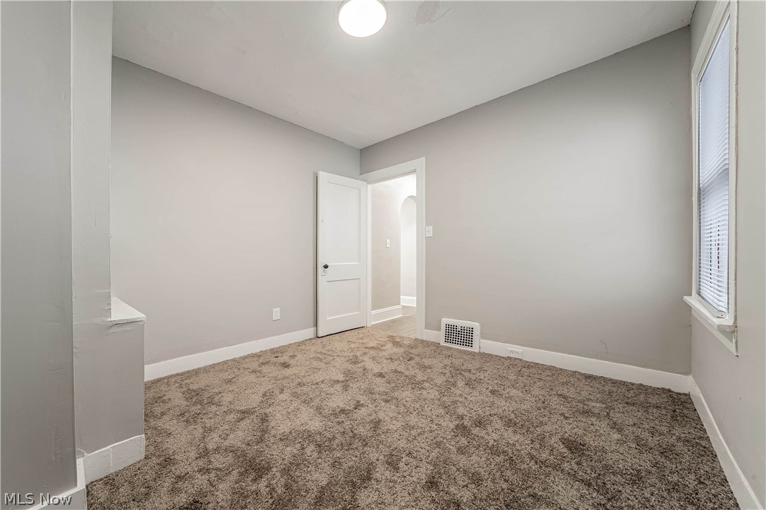 1462 E 173rd Street Cleveland OH 44110
