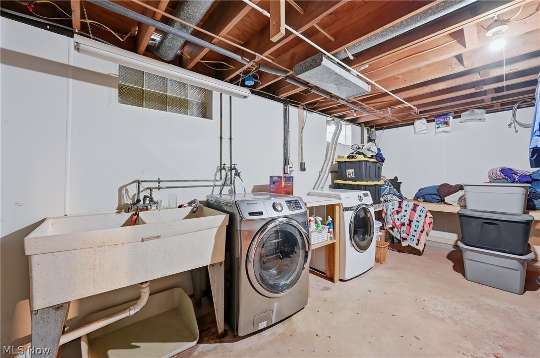 3251 Shadyside Drive Hubbard OH 44425