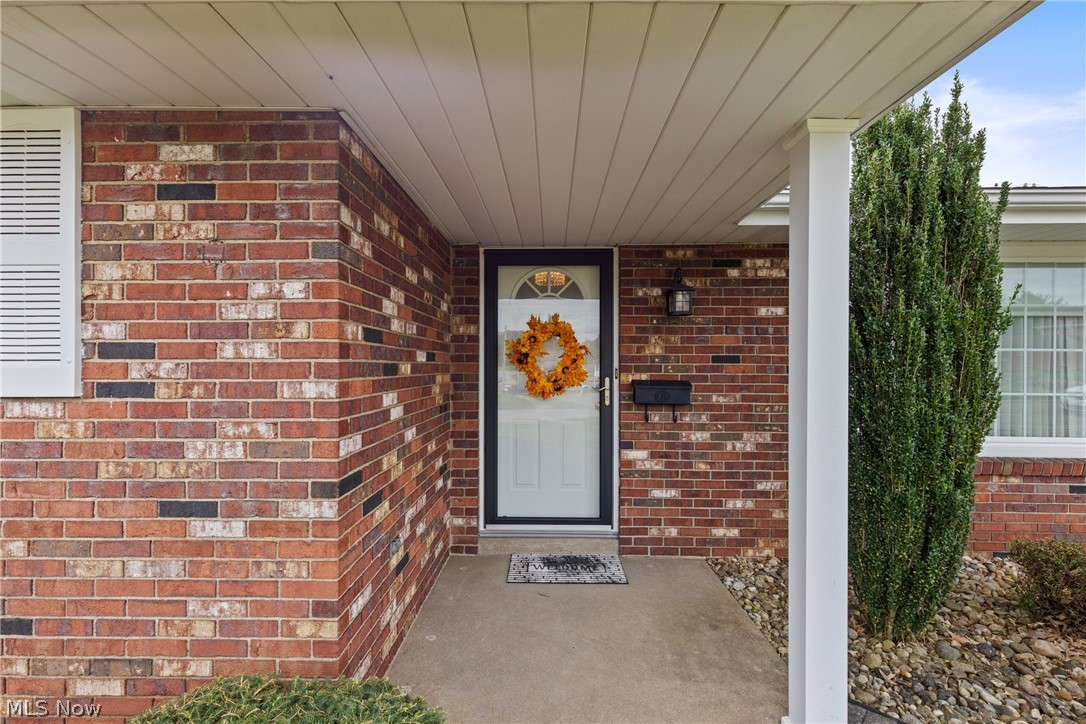 112 Benita Drive Mingo Junction OH 43938